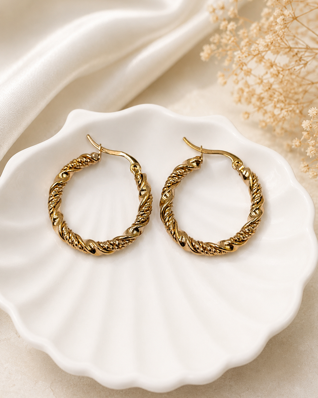 Twisted Luxe Hoop