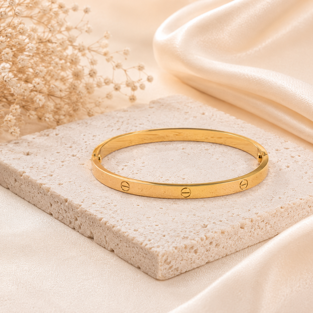 Classic Screw Bracelet