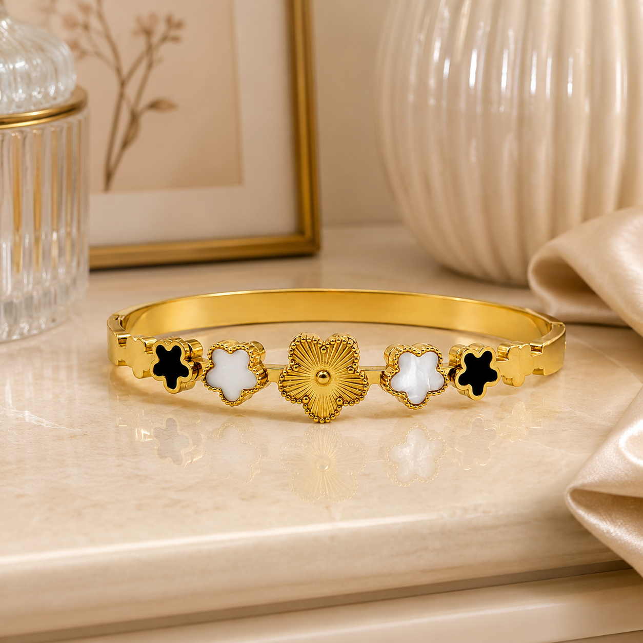 Fleur Clover Bracelet