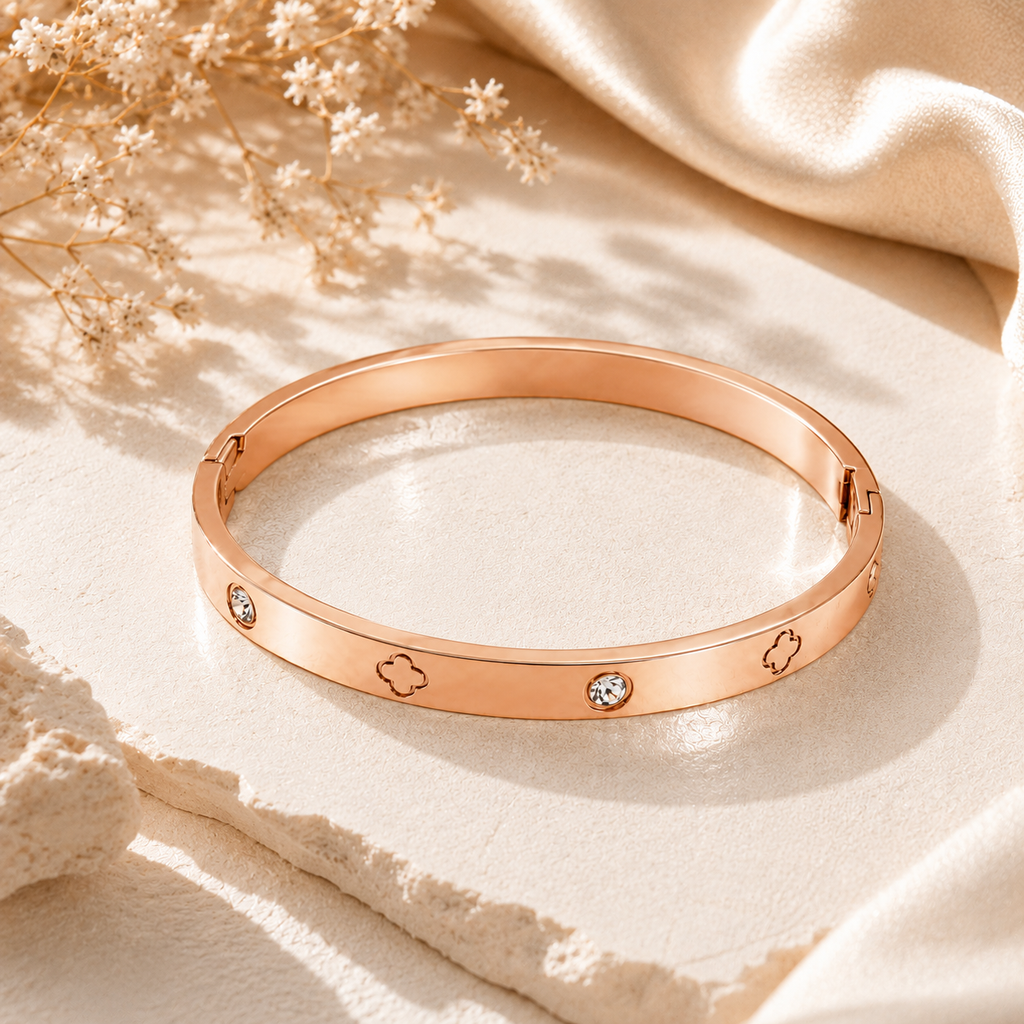 Clover Crystal Bracelet