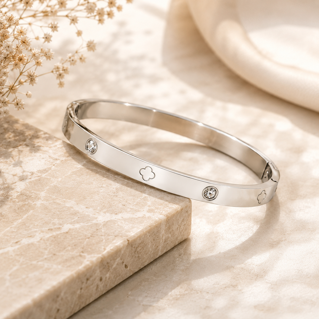Clover Crystal Bracelet