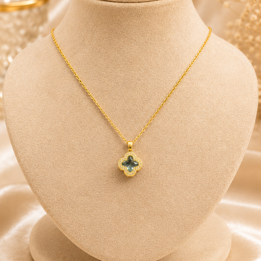 Pistachio Clover Pendant Necklace