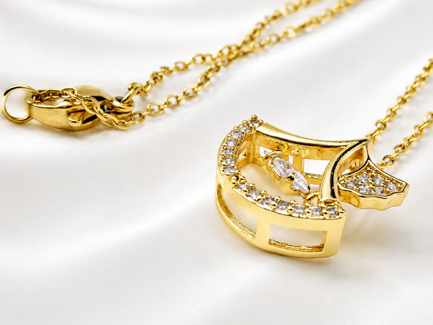 Gold Grace Necklace