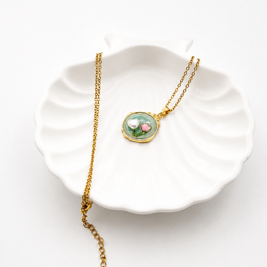 Bloom Pearl Pendant Necklace