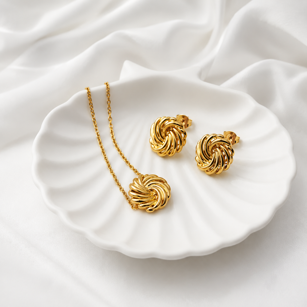 Aurora Swirl Pendant Set