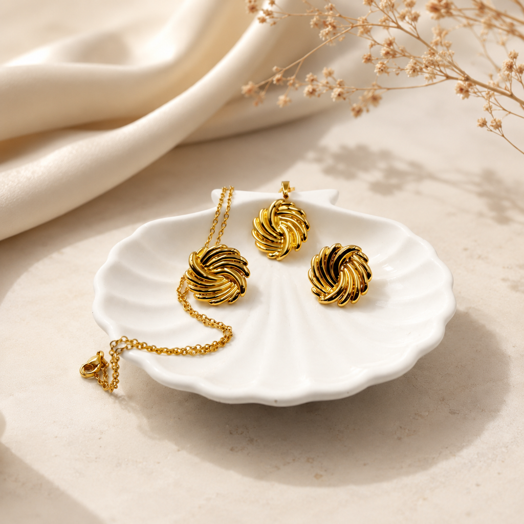 Aurora Swirl Pendant Set