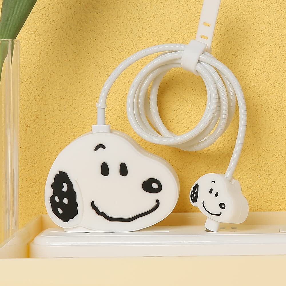 SNOOPY WHITE Charger & Cable Protective Case