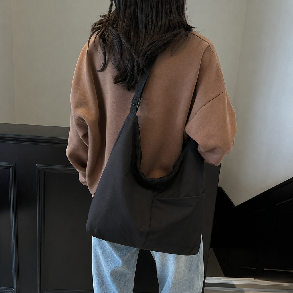 Hobo Bag (Midnight Black)